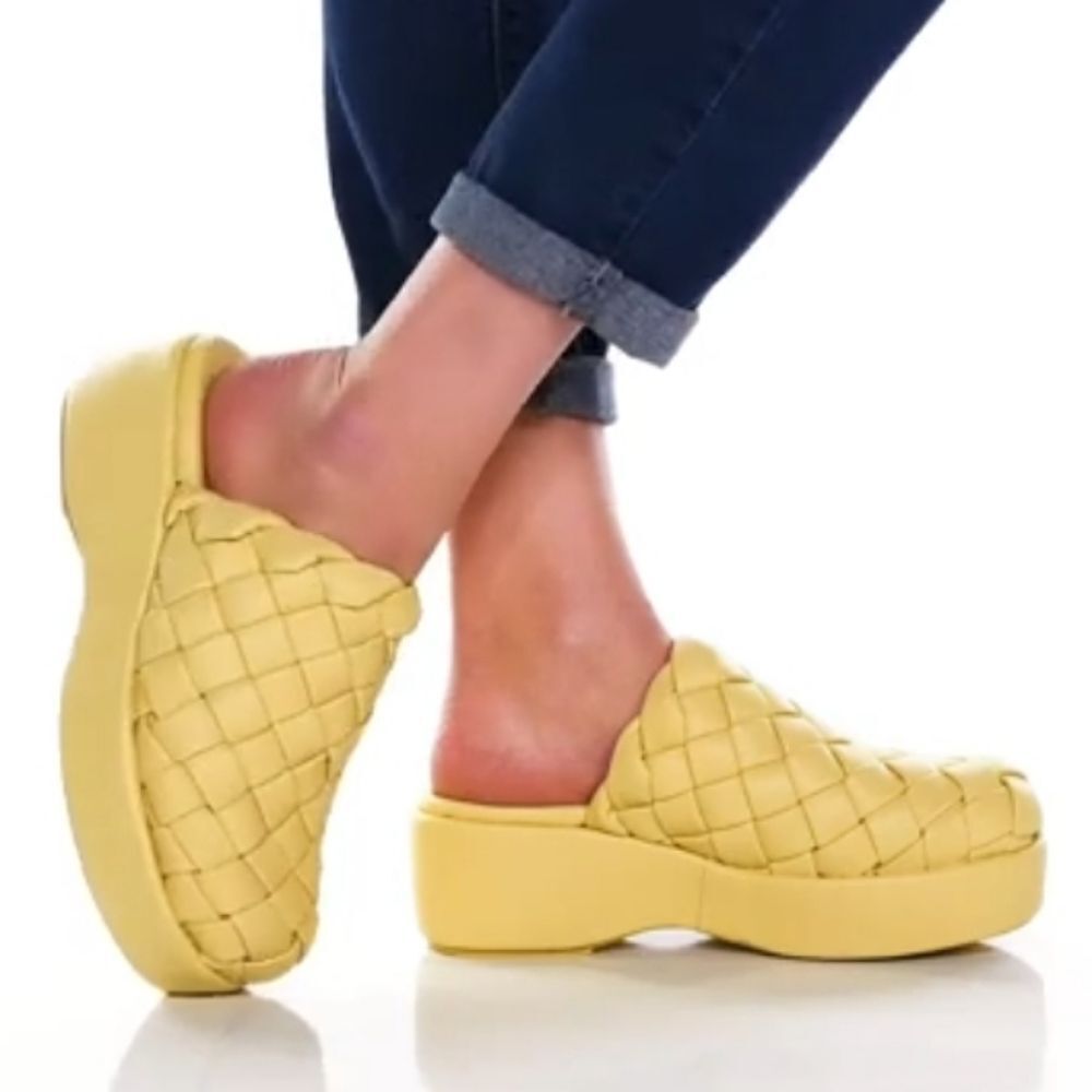BRAND NEW CIRCUS NY BY SAM ELDEMAN WOMENS JULIETA WOVEN CLOGS MULE R3